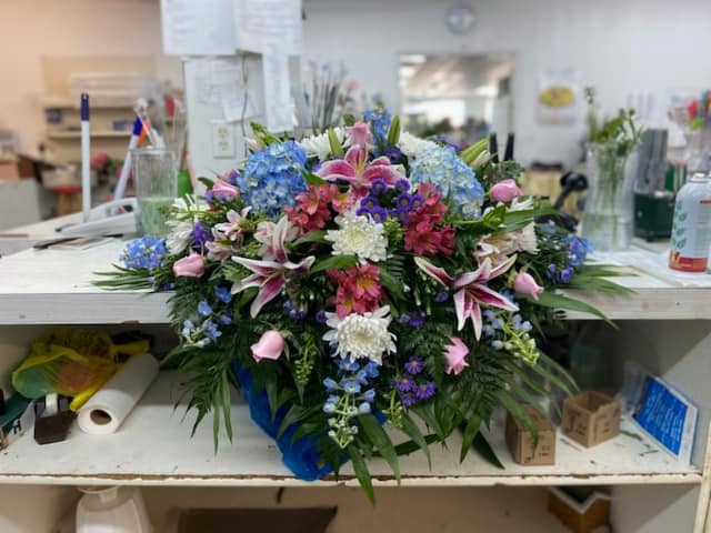 Gazer & Hydrangea Mix Casket Spray – WALKER'S FLOWER BASKET, Winfield WV