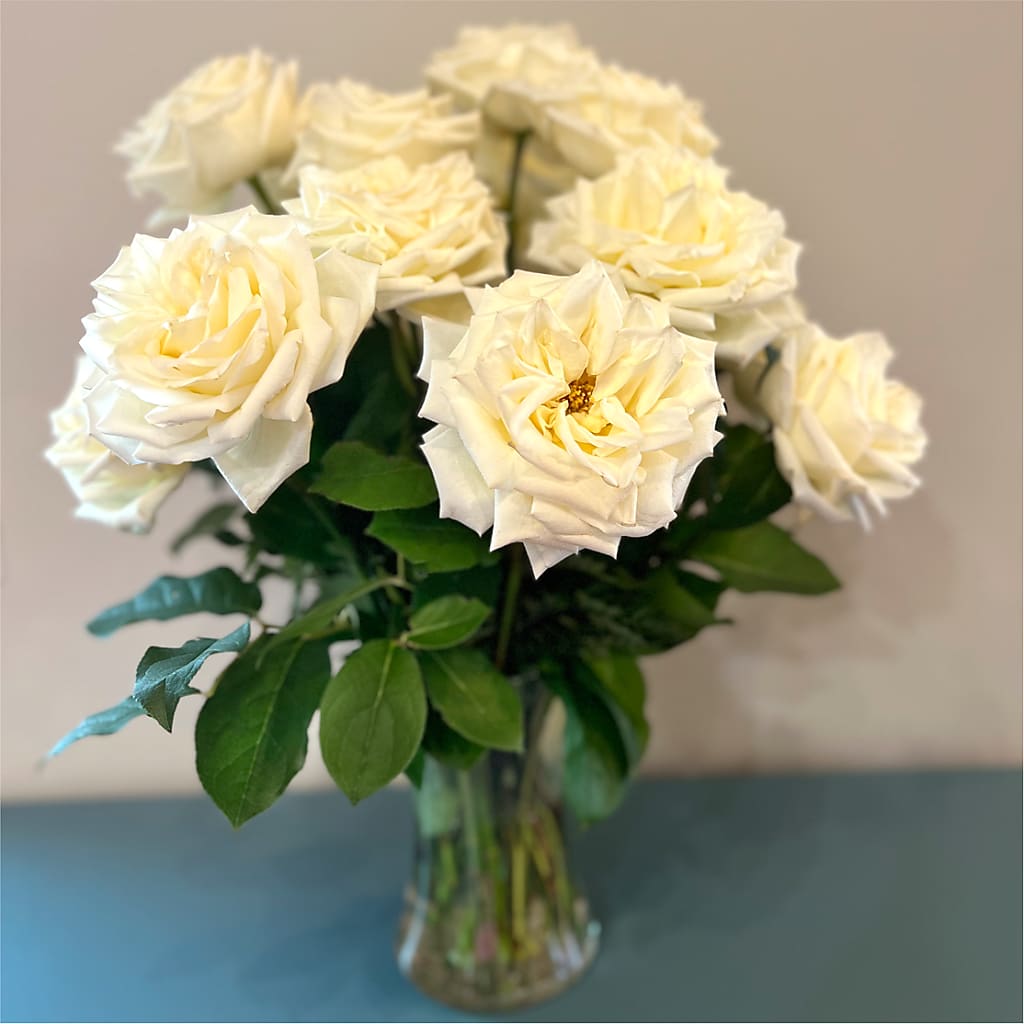 Long Stem Yellow Rose Bouquet – WALKER'S FLOWER BASKET, Winfield WV